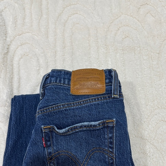 Levi’s Ribcage Straight Ankle - Picture 4 of 6